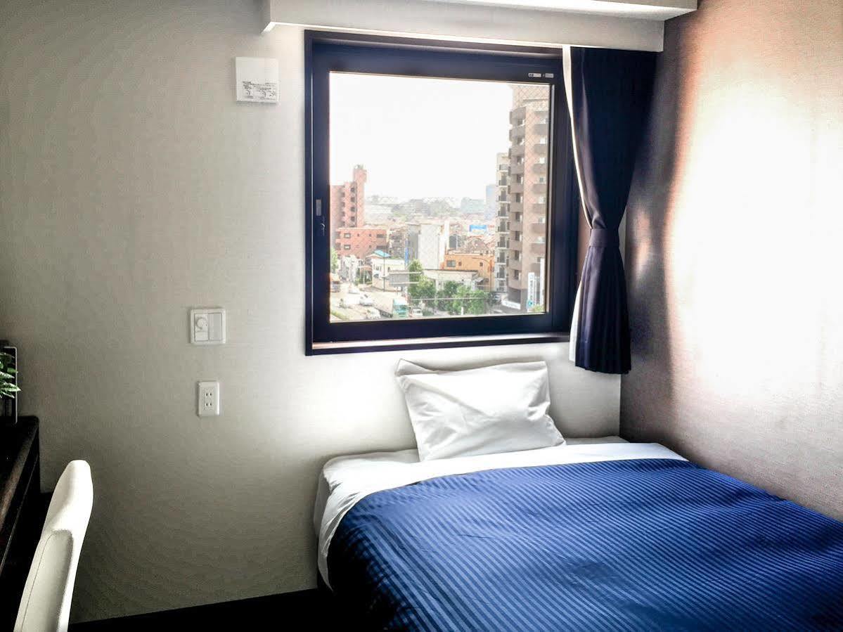 Hotel Livemax Kasai Ekimae Tokyo Esterno foto
